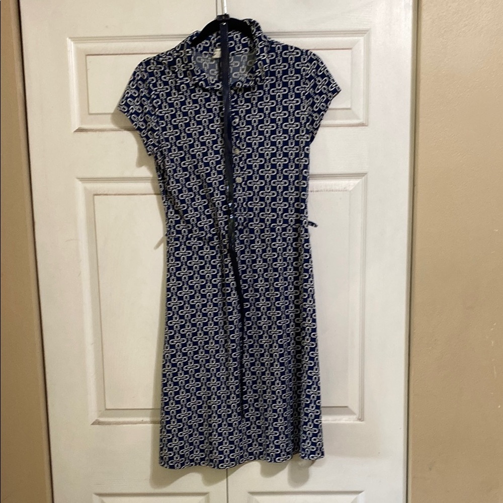 Discreet Blue Polo Collar Midi Dress